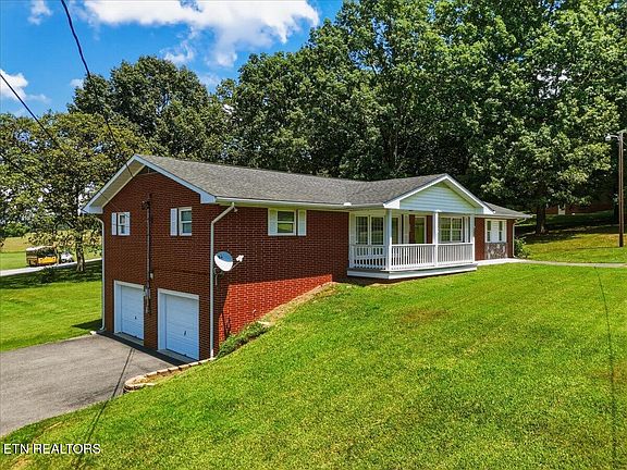 2nd image of 130 Downey Dr