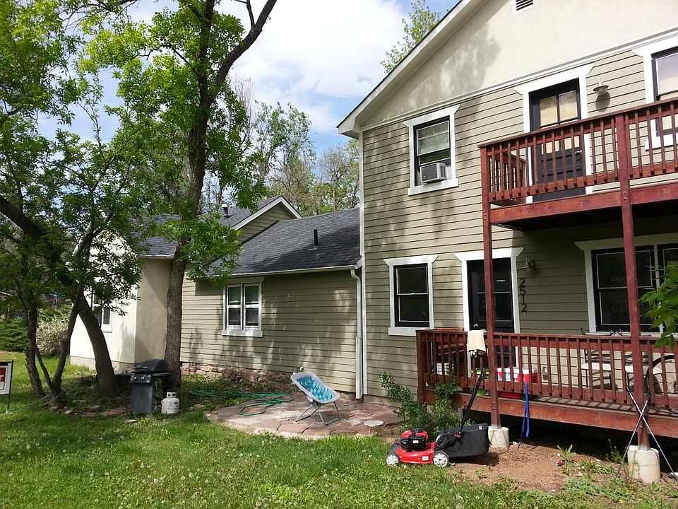 2512 Mapleton. Unit A & B