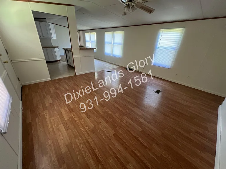 313 Breeding Ln — Photo 5