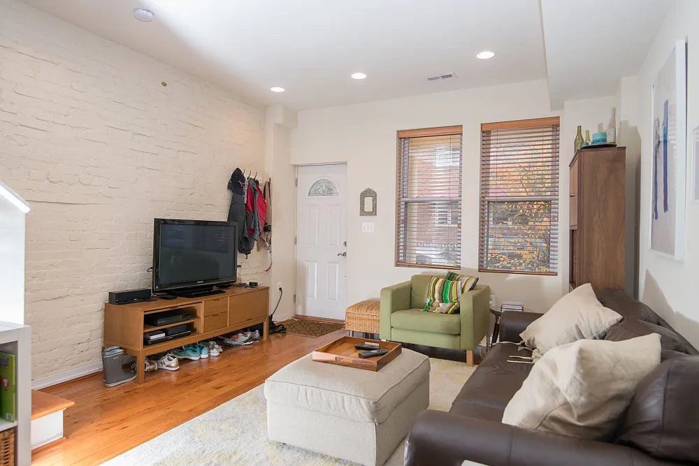 2 bed, 2.5 bath, $3,100 — Photo 2
