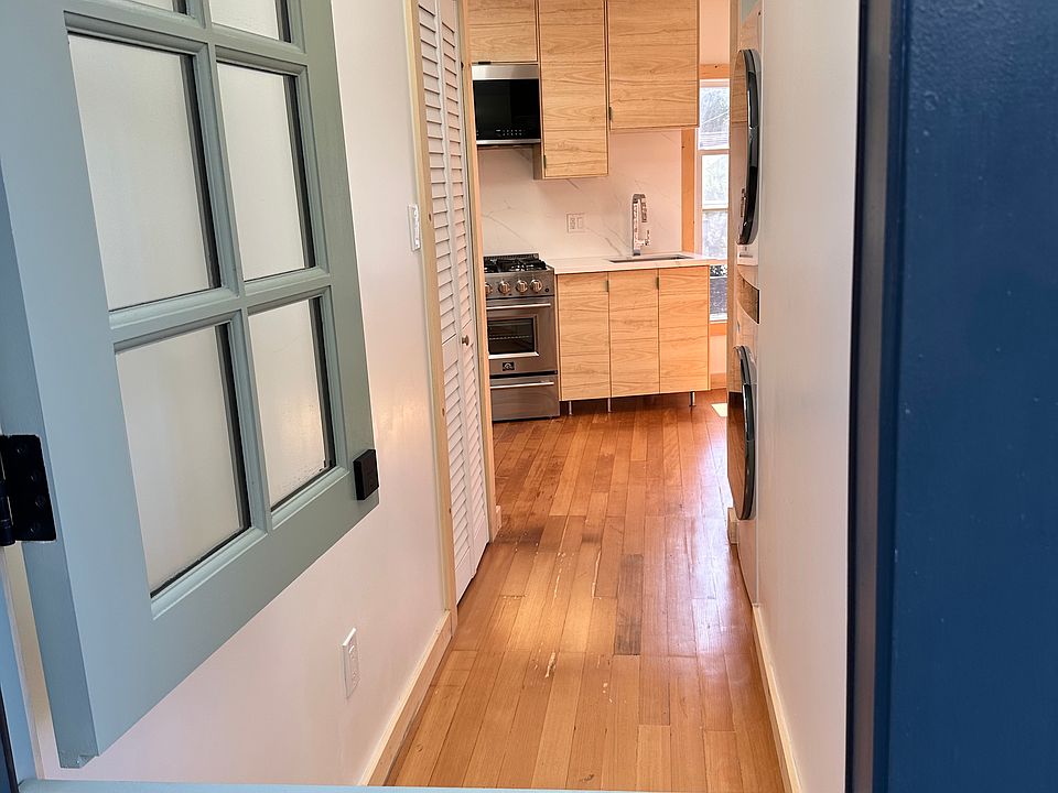 Dutch door