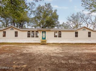 117 Costa Rd, Hawthorne, FL 32640