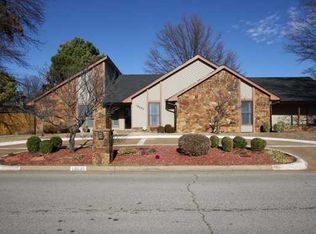 10035 Thompson Ave, Yukon, OK 73099