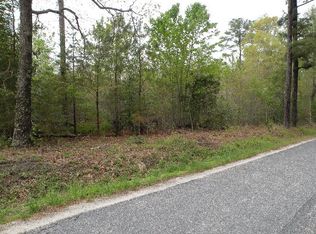 380 Nugent Ln, Weems, VA 22576