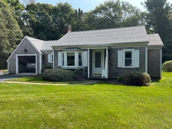 95 Old Kings Rd, Barnstable, MA 02630