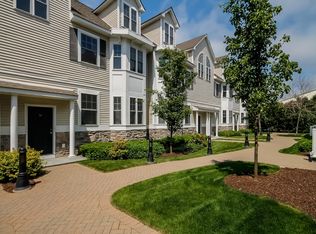 39 Maple Tree Ave UNIT 34, Stamford, CT 06906