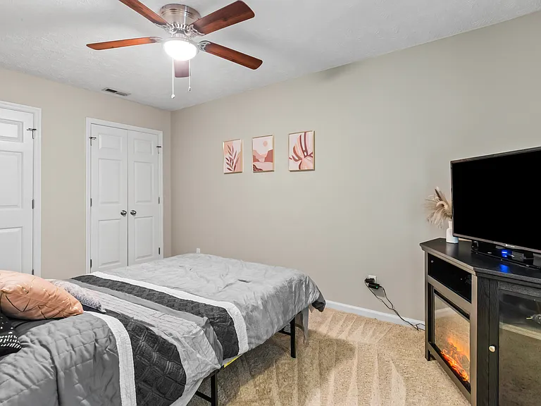 6804 Buttermere Dr — Photo 19