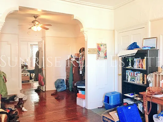 Rented by Sunrise Real Estate | media 45