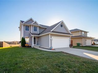 6525 SE Sundancer Swing, Pleasant Hill, IA 50327