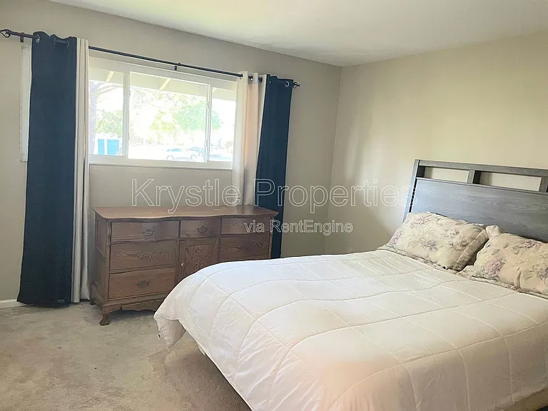 138 Warwick Dr #86 — Photo 31