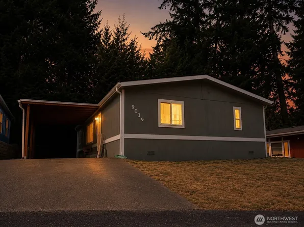 9039 Steele Creek Loop NE, Bremerton, WA 98311