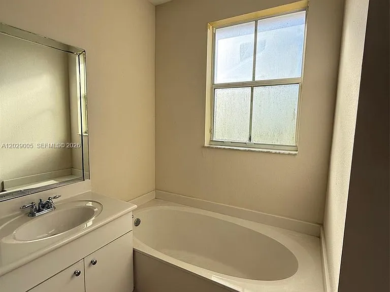 8528 SW 166th Pl #8528 — Photo 19