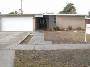 525 S Woods Ave, Fullerton, CA 92832