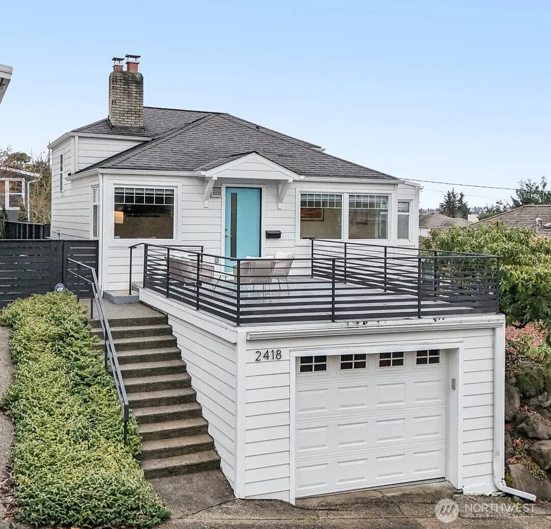 2418 W Boston photo 1