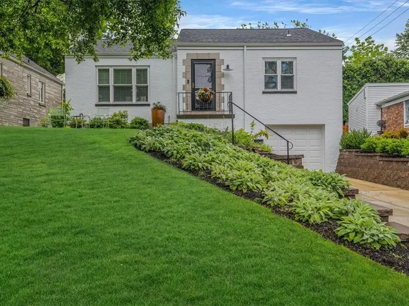 501 Parkview Dr, Pittsburgh, PA 15243