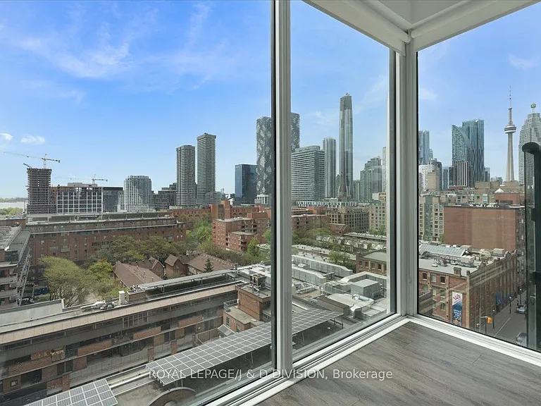 158 Front St E #1018 — Photo 19