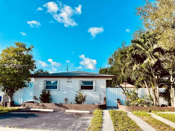 6232 Dawson St, Hollywood, FL 33023