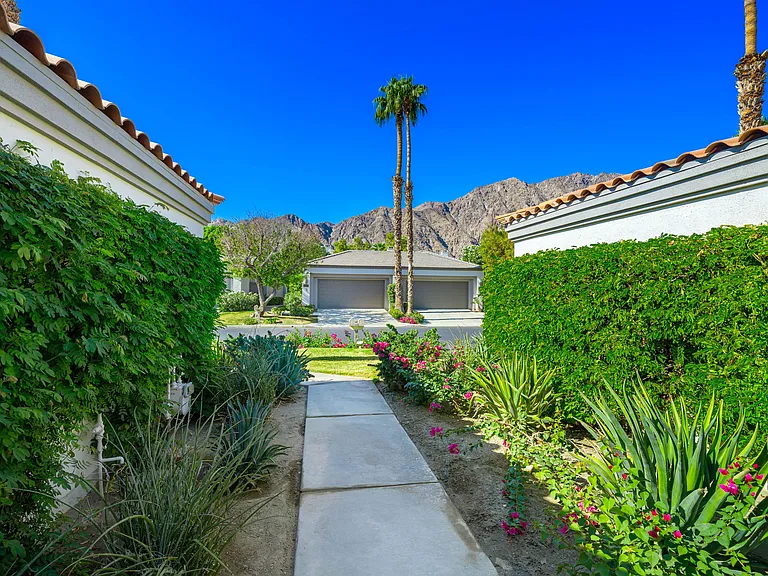 54492 Shoal Crk — Photo 13