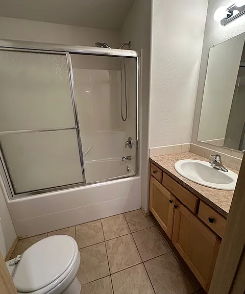 1332 Cleveland St SE #4 — Photo 4