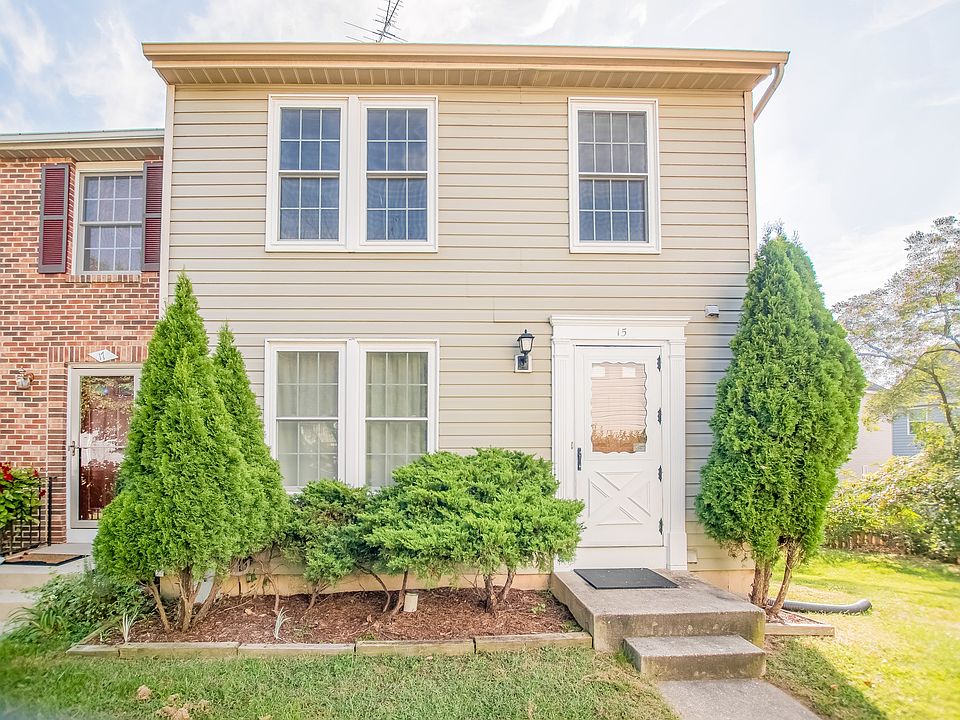 1st image of 15 Crosswood Ct