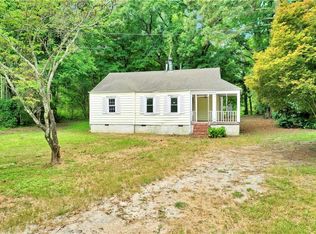 1009 S Van Wert Rd, Villa Rica, GA 30180