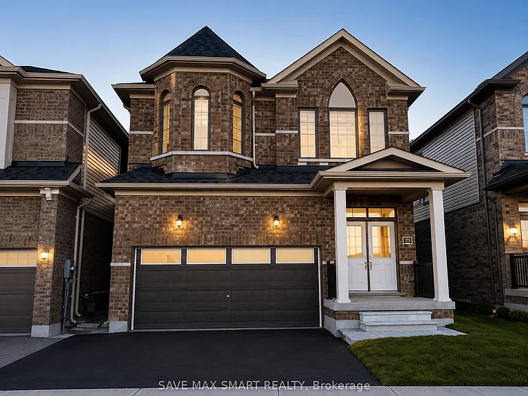 211 Terry Fox Dr — Photo 2