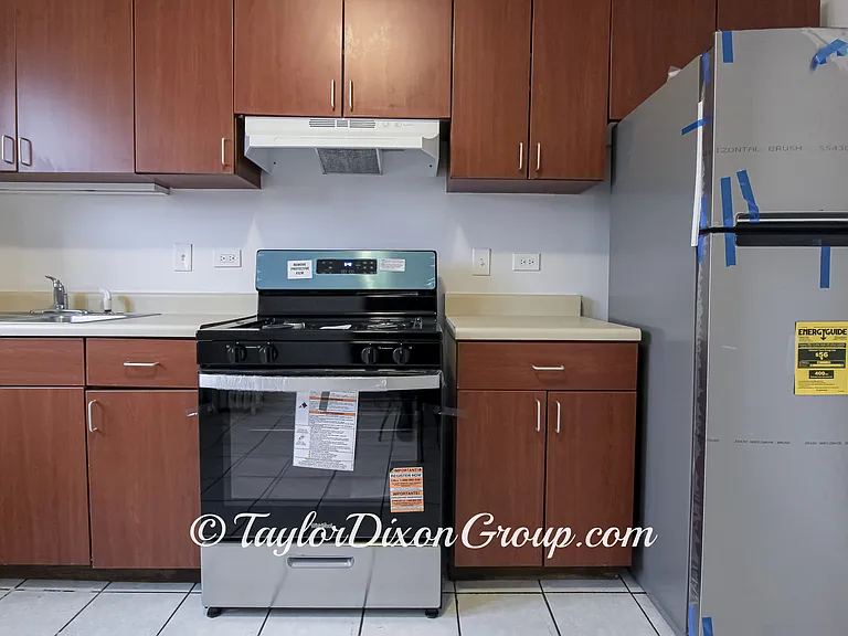 4033 W Gladys Ave #2S — Photo 25