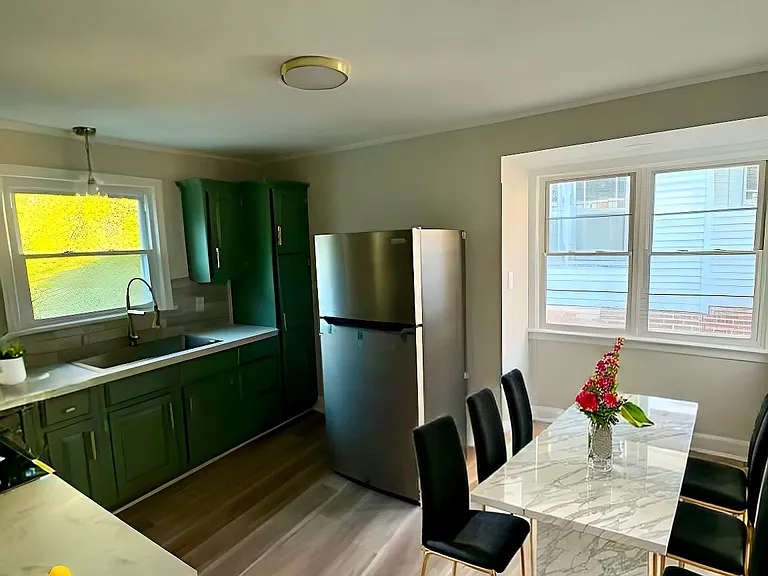 1041 Montgomery St #1041 — Photo 7