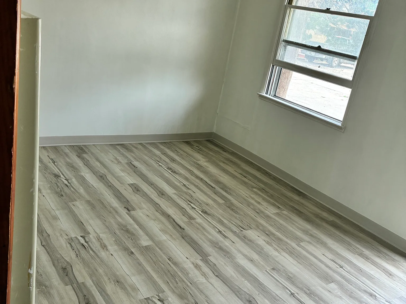 1 bed, 2772 sqft, $700 — Photo 4