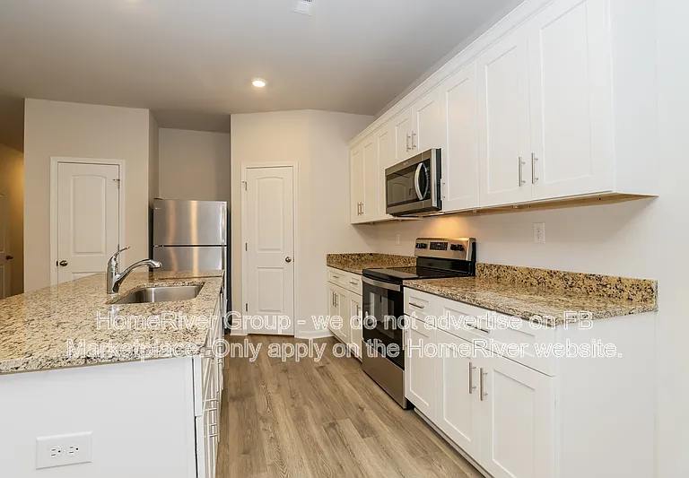 405 Seidov Cobb Way — Photo 4