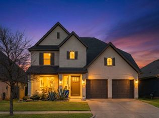 2612 Lazy Dog Ln, Northlake, TX 76247