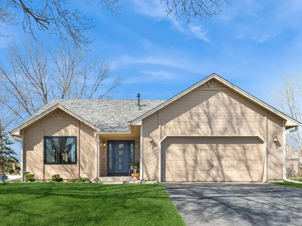 17245 Foliage Ave, Farmington, MN 55024