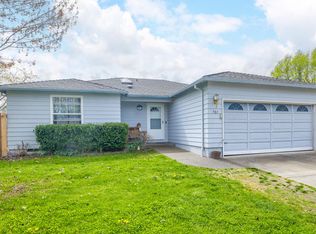 701 Dane Dr, Medford, OR 97501
