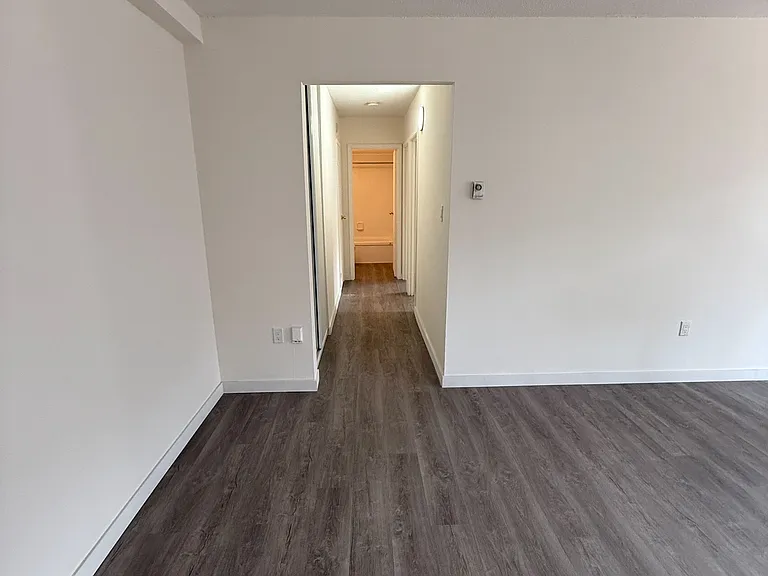 555 Oxford St #205 — Photo 2