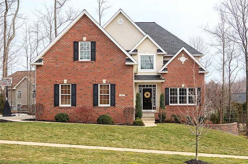 1st image of 5939 Shady Hollow Dr