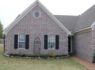 40 Michelle Cv, Oakland, TN 38060
