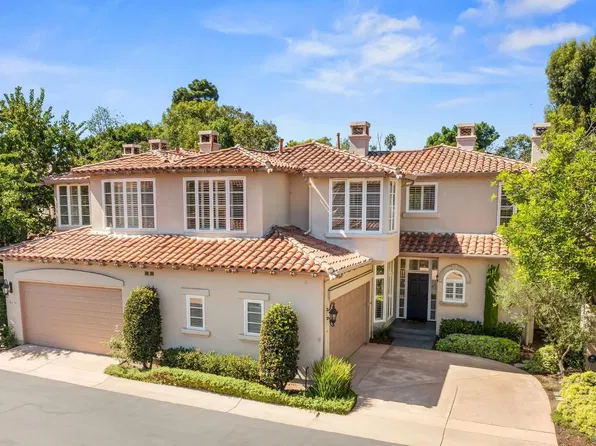 9744 Claiborne Sq, La Jolla, CA 92037