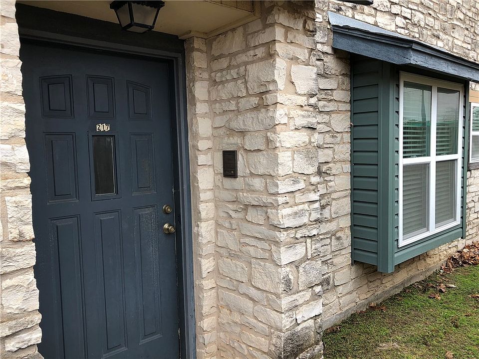 1st image of 217 Dahlberg Blvd