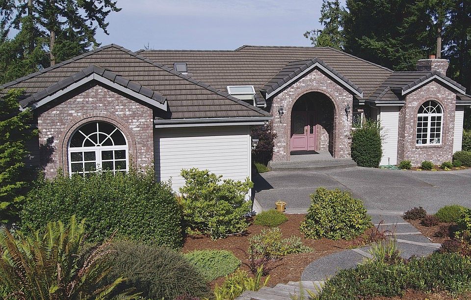 1st image of 120 Belvedere Dr