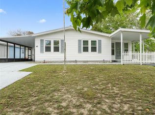 411 Tarrson Blvd, Lady Lake, FL 32159