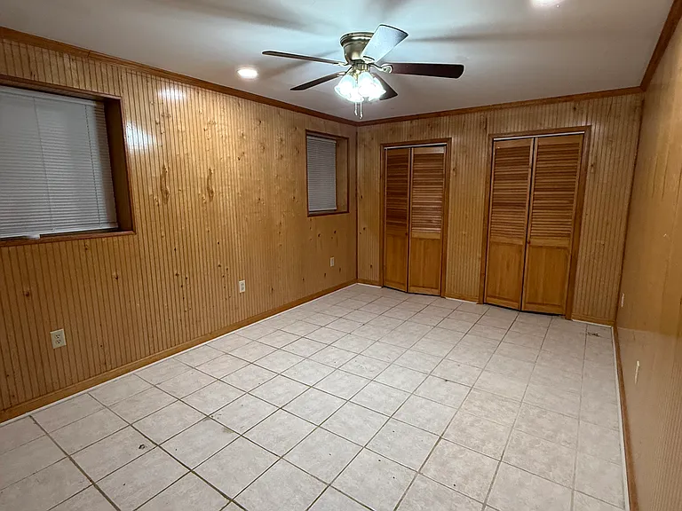 10114 Tyler Ct — Photo 19