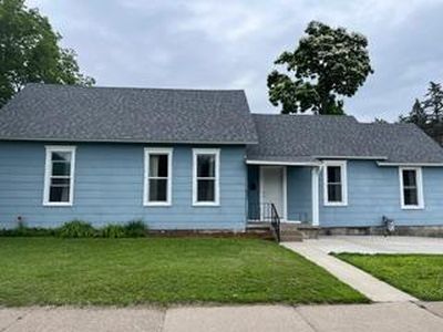 626 Wilson St, Winona, MN, 55987