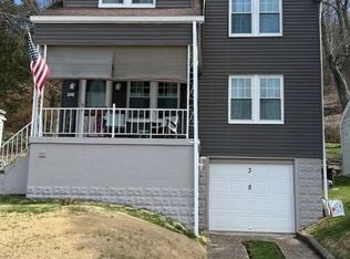 38 Warwood Ter, Wheeling, WV 26003
