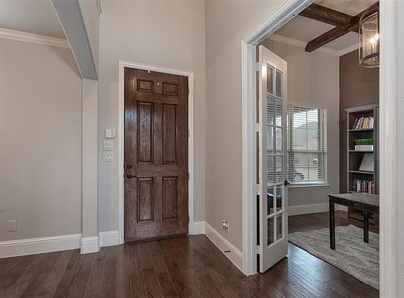 5th image of 1280 Balloch Dr