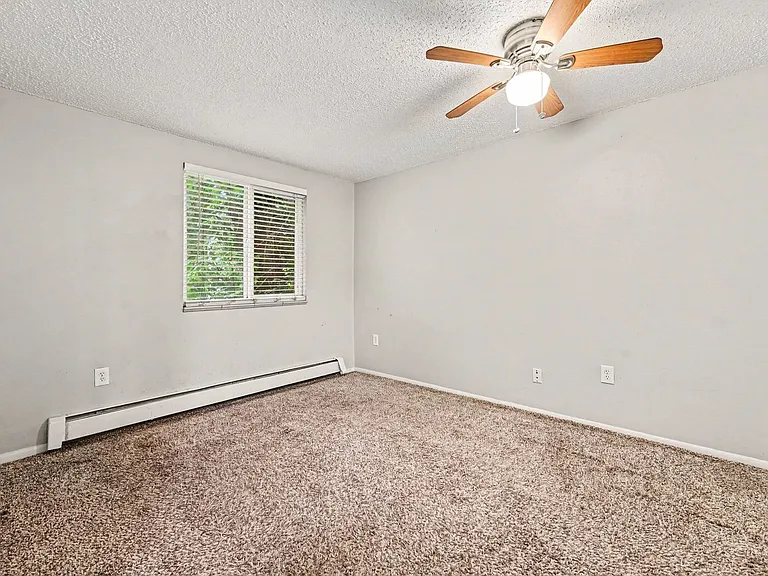 1245 N Lafayette St — Photo 16