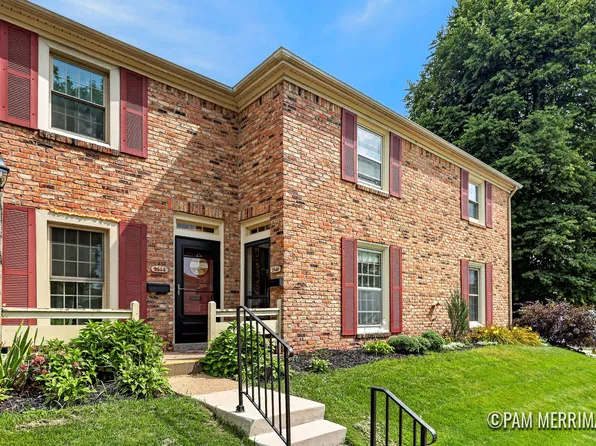 2446 Abbington Dr SE, Grand Rapids, MI 49506