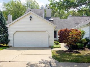 633 Grand Vw, Aurora, OH 44202