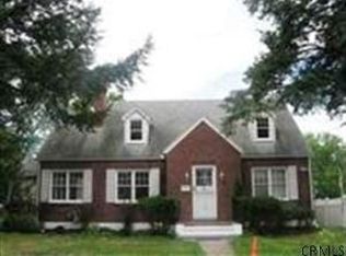 11 Elmhurst Ave, Rensselaer, NY 12144