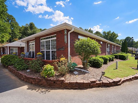 2nd image of 4232 Pondview Way