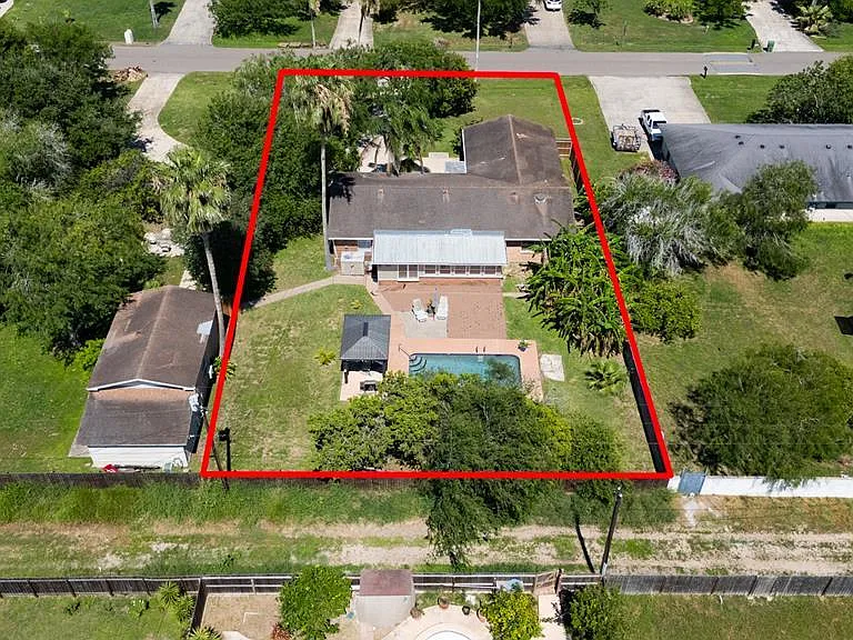 421 Mesquite Dr — Photo 26